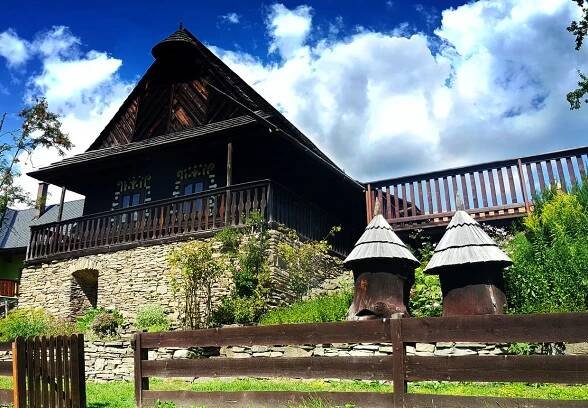Home » Moravian Wallachia Classic