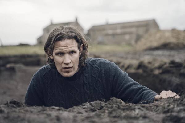 Interviews — News & Features — FILM REVIEW