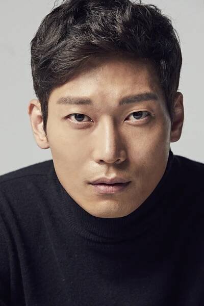 Park Hoon-1981-p1.jpg