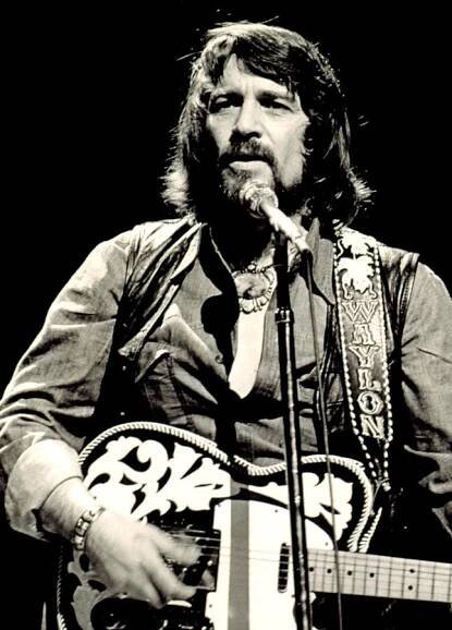 Soubor:Waylon Jennings in 1976.jpg – Wikipedie
