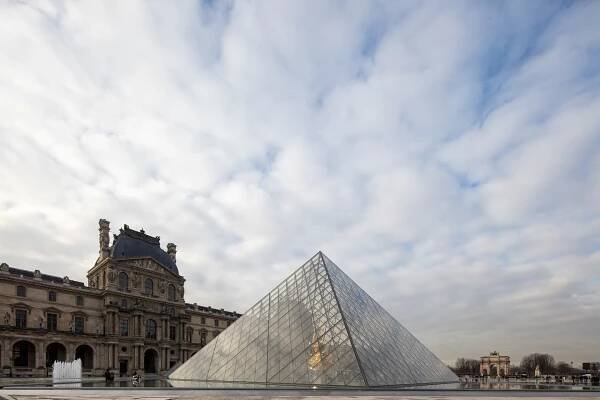 Martin Argyroglo Photographe - Pyramide du Louvre - I. M. Pei