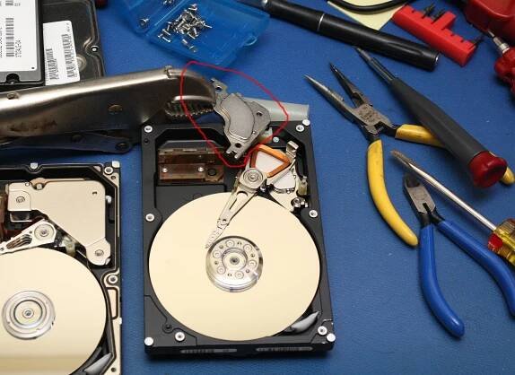 How to get ultra powerful neodymium magnets for free!