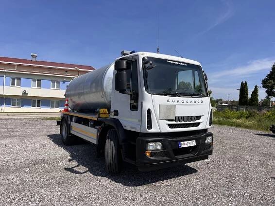 FEKAL IVECO EUROCARGO 2013-CISTERNA 10700L - Lanžhot - Bazar