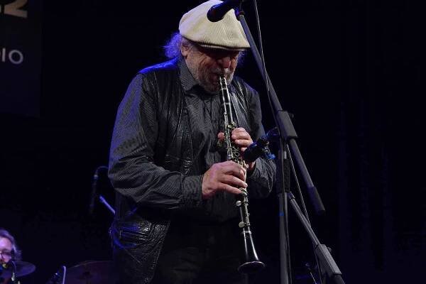 Prolog Československého jazzového festivalu v Přerově hostil 13. října 2022 večer kytaristu Romana Pokorného a jeho Brazilian Coffee Project. O vrchol večera se postaral koncert legendy české jazzové scény Jiřího Stivína