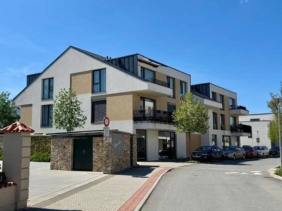 Pronájem bytu 2+kk 53 m², V Chaloupkách, Vysoký Újezd, Středočeský kraj