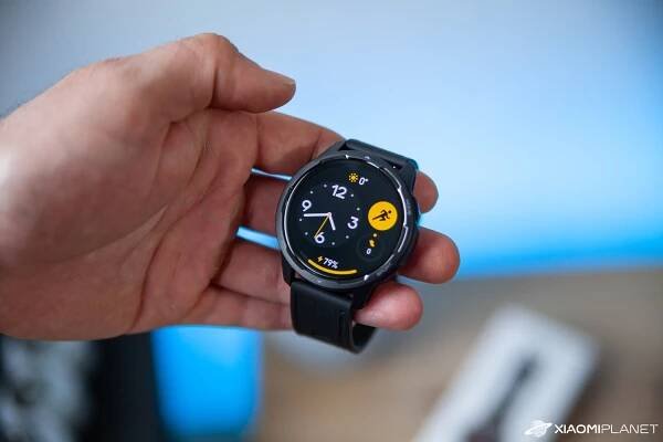 Xiaomi plánuje obrovskú zmenu v operačnom systéme ich ďalších smart hodiniek - Xiaomi Planet