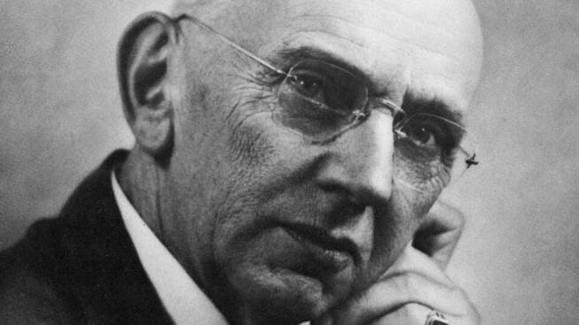 Spící prorok Edgar Cayce: Předpověděl II. světovou válku, teď má přijít zkáza velkých měst – Lifee.cz