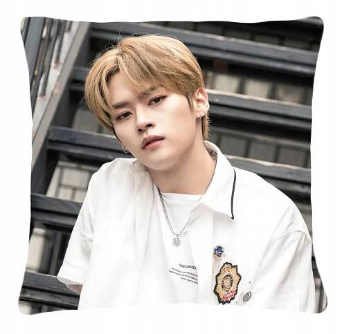 Polštář Stray Kids SKZ K-Pop Kpop 40 cm x 40 cm