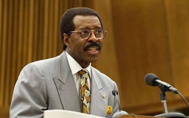 THE PEOPLE V. O.J. SIMPSON: AMERICAN CRIME STORY (aka THE PEOPLE VS. O.J. SIMPSON: AMERICAN CRIME