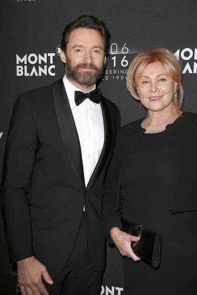 Kostým Wolverina vyrýsovaný Jackman používá pořád: S jeho viditelně starší manželkou v posteli!