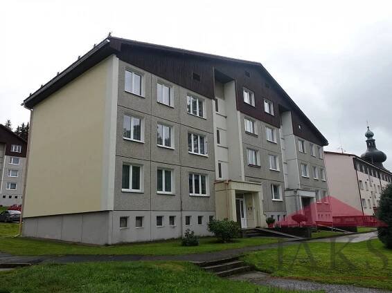 Pronájem Byt 4+1, Srní, okres Klatovy