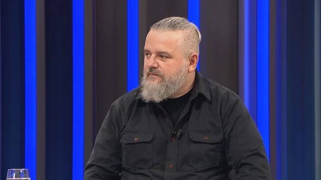 Vládní zmocněnec pro dezinformace? Jen nástroj kabinetu k ovládání médií, kritizuje Vávra