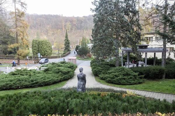 Termální lázně ukryté uprostřed moravské přírody. Léčili tu srdce šlechticů, dnes o nich skoro nikdo neví