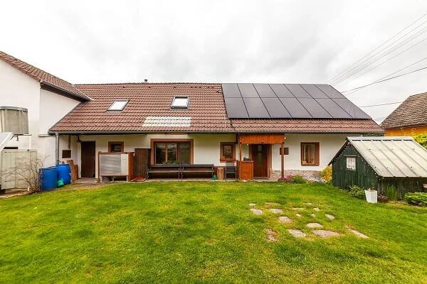 Prodej domu 200 m², pozemek 383 m², Pravonín, Pravonín, Středočeský kraj