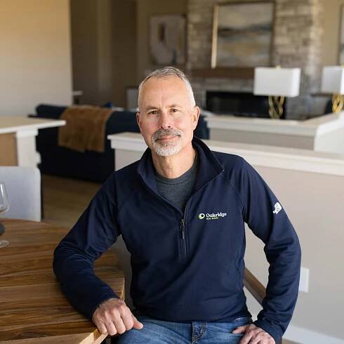 Peter Beck | Oakridge Agents