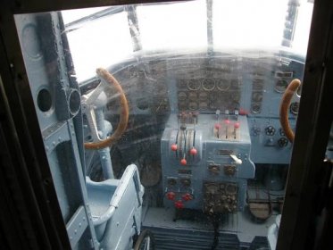 Sinsheim - Technické muzeum - JU-52, pilotní kabina