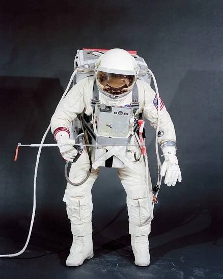gemini 8 crewed orbital mission
