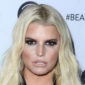 Jessica Simpson Posted a Makeup-Free Picture on Instagram — See Photo