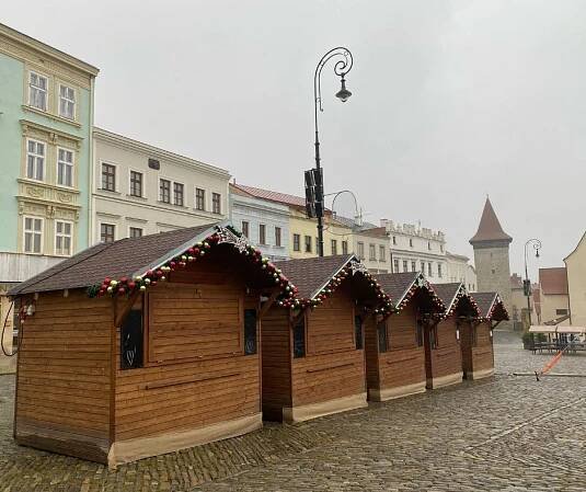 Dva stromy, ruské kolo i výzdoba jako v Praze. Znojmu advent nezkazí ani ceny energií