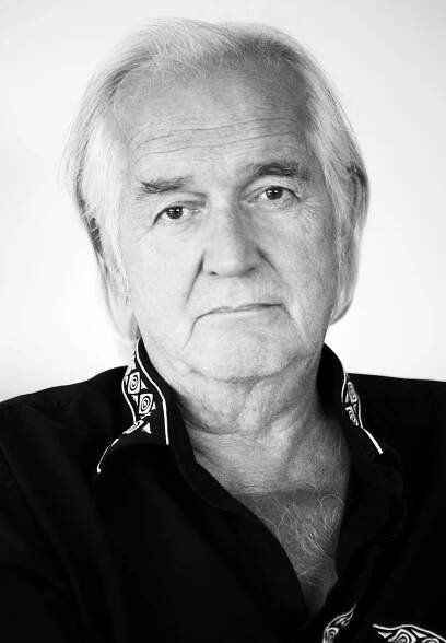 Category:Henning Mankell - Wikimedia Commons