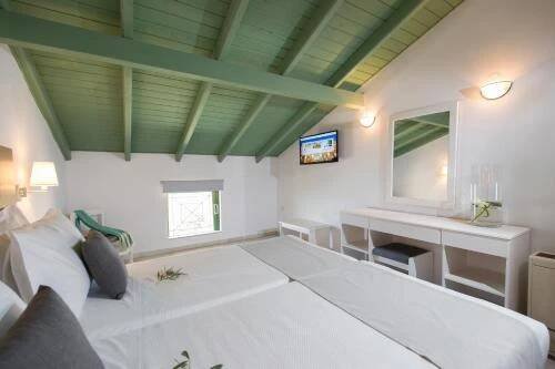 Samaina Inn - Karlovasi, Řecko - Aktualizováno 2025: Ceny hotelů a Recenze | Planet of Hotels