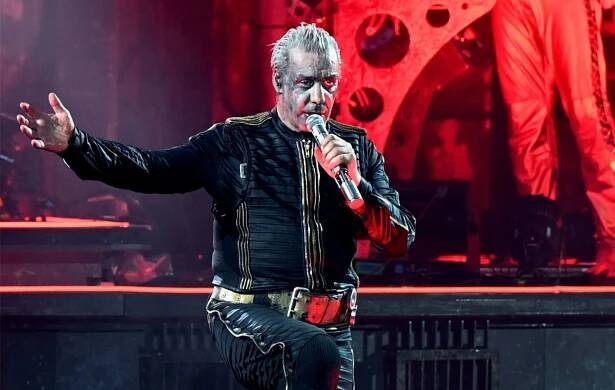 Na archívnej snímke z 18. júna 2022 spevák nemeckej rockovej skupiny Rammstein Till Lindemann.