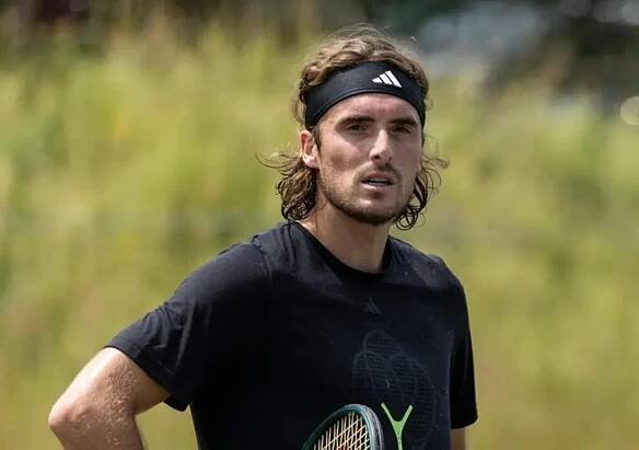 Stefanos Tsitsipas breaks silence on new relationship with his father Apostolos