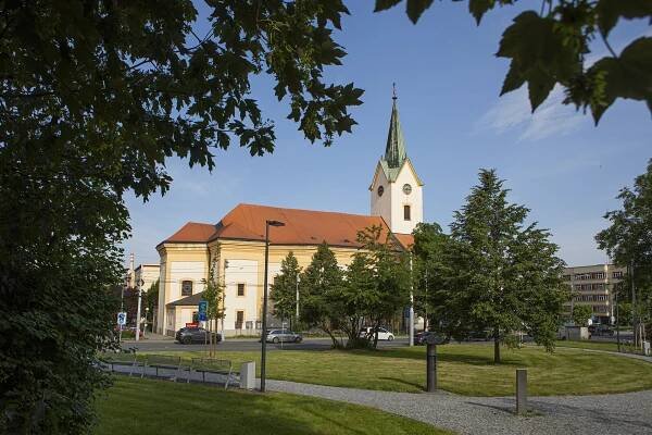 Kostel sv. Filipa a Jakuba ve Zlíně