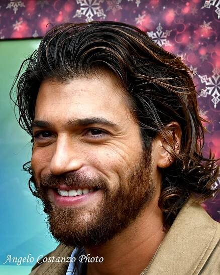 Can Yaman al Christmas World di Roma