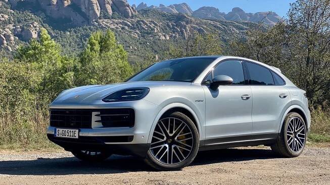 2024 Porsche Cayenne Turbo E-Hybrid