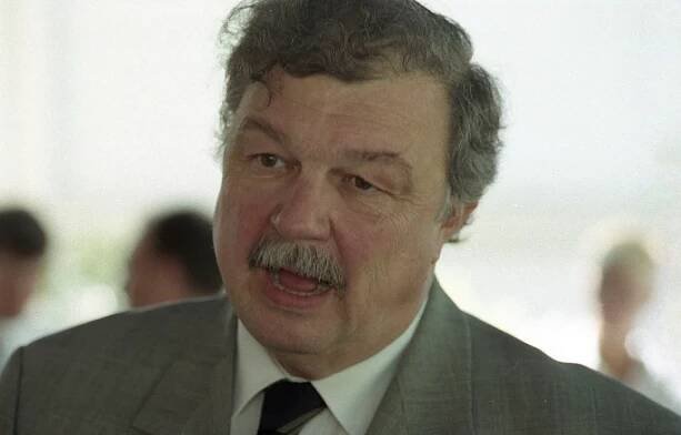 Hans-Peter Schneider (Rechtswissenschaftler)