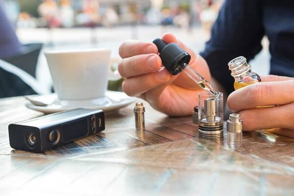Buyer's Guide To The Best CBD Vape Kits In 2022