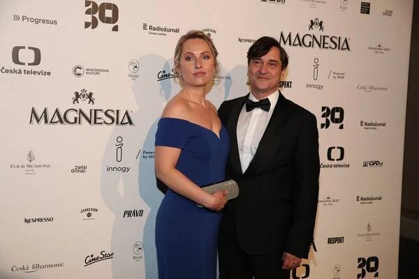 Druhá míza Rašilova (50) s mladší manželkou: Bude páté dítě?!