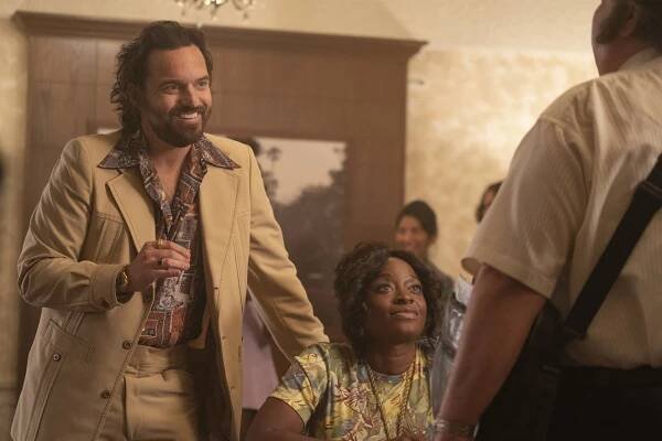 Minx - Nová vzrušující kapitola v análech erotiky - Z filmu - Jake Johnson, Idara Victor