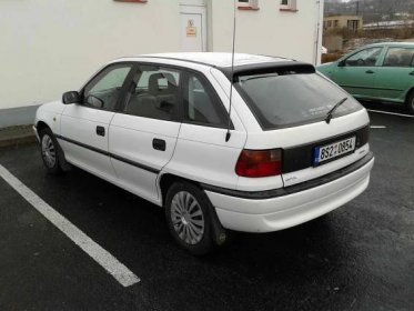 1997 Opel Astra F, 1. generace 1.4 benzín 44 kW 103 Nm