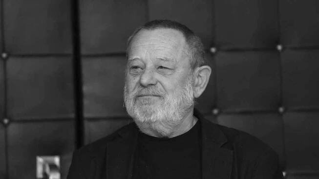 Zemřel Václav Kotek, herec Divadla Járy Cimrmana. Bylo mu 66 let