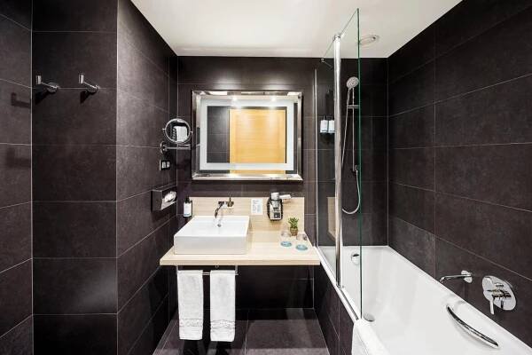 Hotel Occidental Praha Five