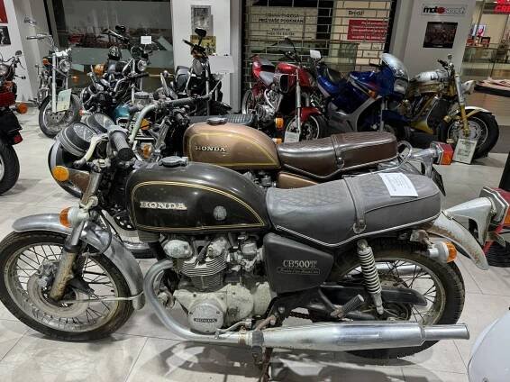 Honda CB 500 (1975) - TipMoto.com