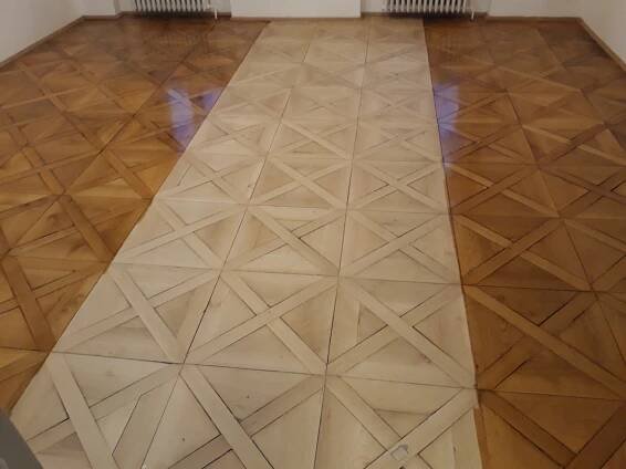 ÚDRŽBA MASIVNÍ PODLAHY | RENOVACE PARKET PRAHA