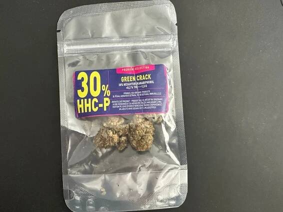 Českej firme zakázali predávať drogu HHC. Miliónové škody budú teraz požadovať od štátu