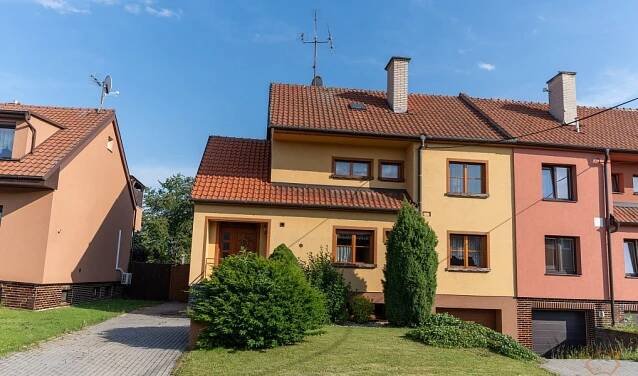 Prodej rodinného domu 290 m2 - Komořany, okr. Vyškov | Reality.iDNES.cz 