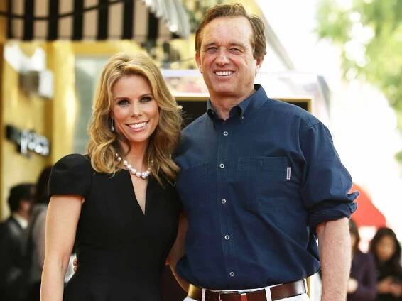 Cheryl Hines and Robert F. Kennedy Jr. attend the ceremony honoring Cheryl Hines with a Star on The Hollywood Walk of Fame in 2014
