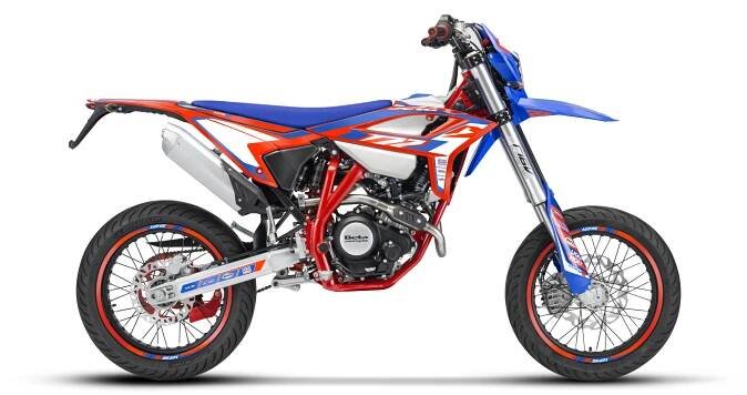 RR MOTARD 125 R - Beta Havířov