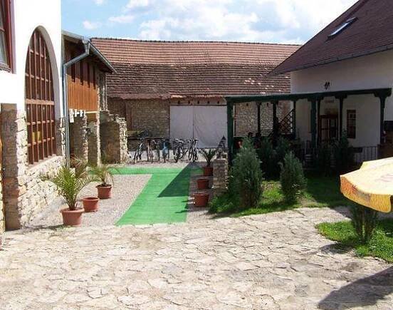 Restaurace a penzion U Lva foto 5