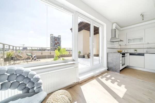 Penthouse 2+kk se 2 terasami a velkou garáží | OK REAL ESTATE s.r.o.