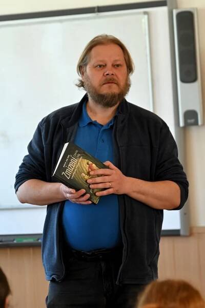 David Jan Žák: Tromby v ZŠ Volary | KIC Volary