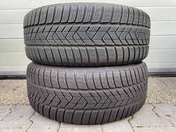 Pirelli Sottozero 3 225/45 R18 95H 2Ks zimní pneumatiky