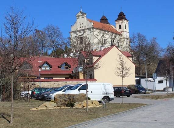 Bojkovicím dominuje zámek Nový Světlov