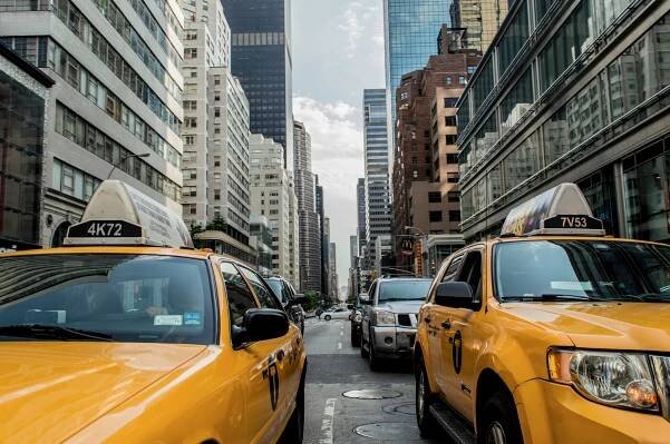 Public Investment Fund: 84 miliard korun pro UBER!