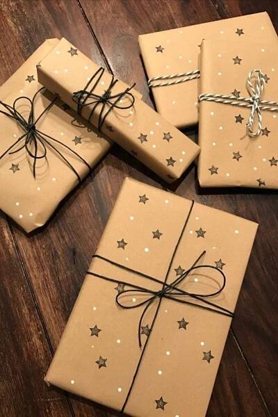 Creative Christmas Gift Wrapping Ideas with Aesthetic Stars
